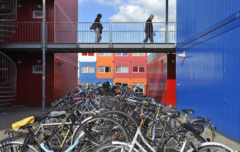 Riesjard Schropp: NDSM studentenwoning container