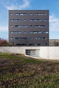 Riesjard Schropp: Quirijn boulevard Tilburg - architectenwerkgroep 3